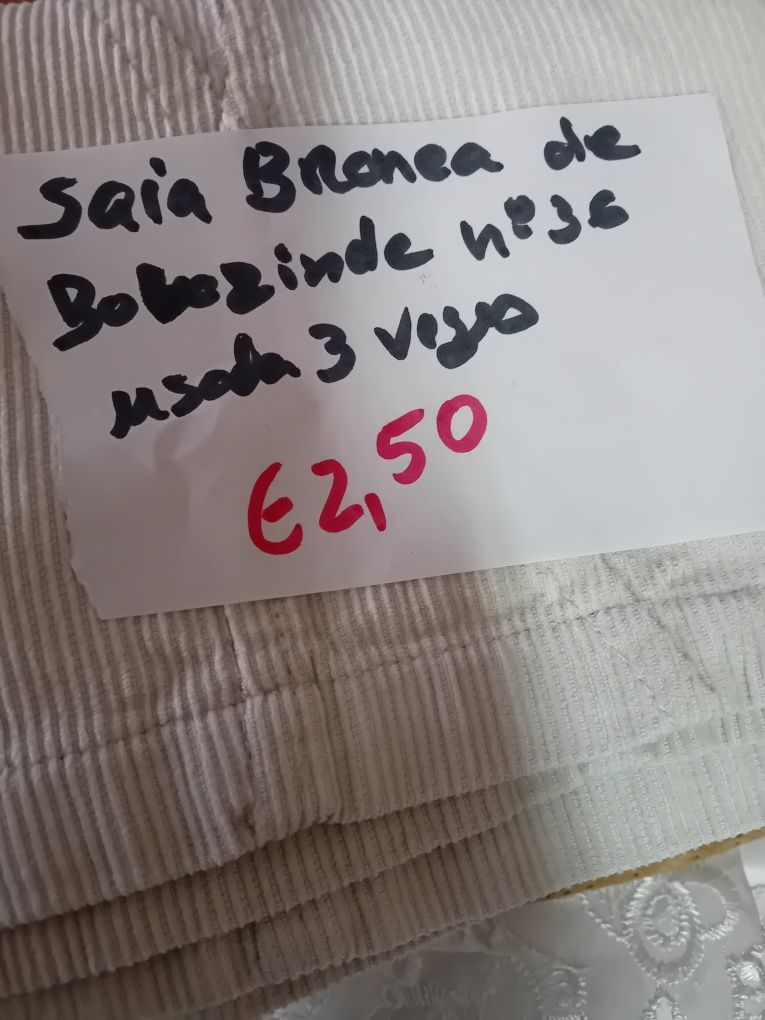 Saia de bombazina