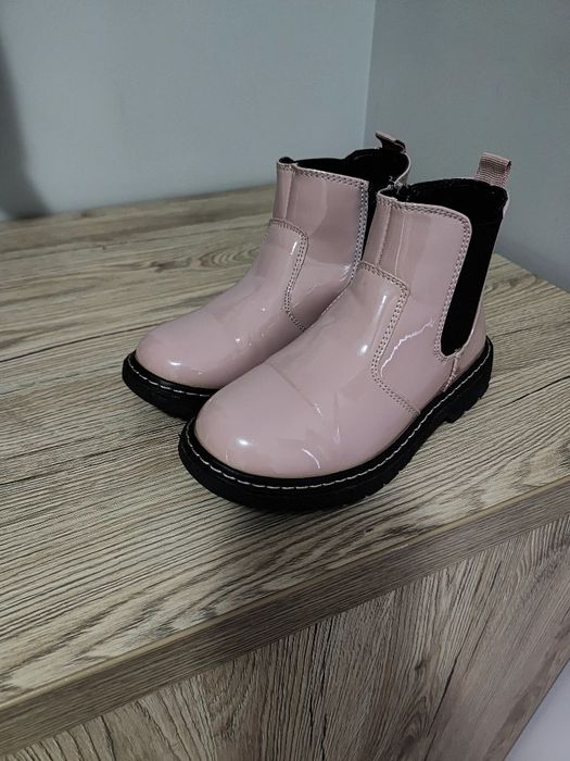 Buty dla dziewczynki
