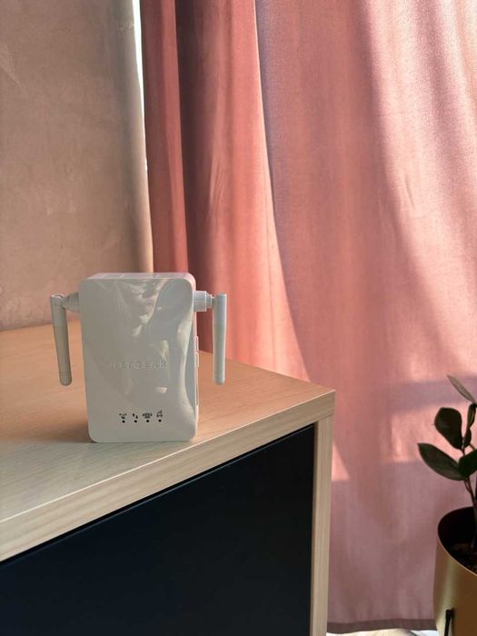 Wzmacniacz sygnału sieci WiFi - Netgear WN3000RP