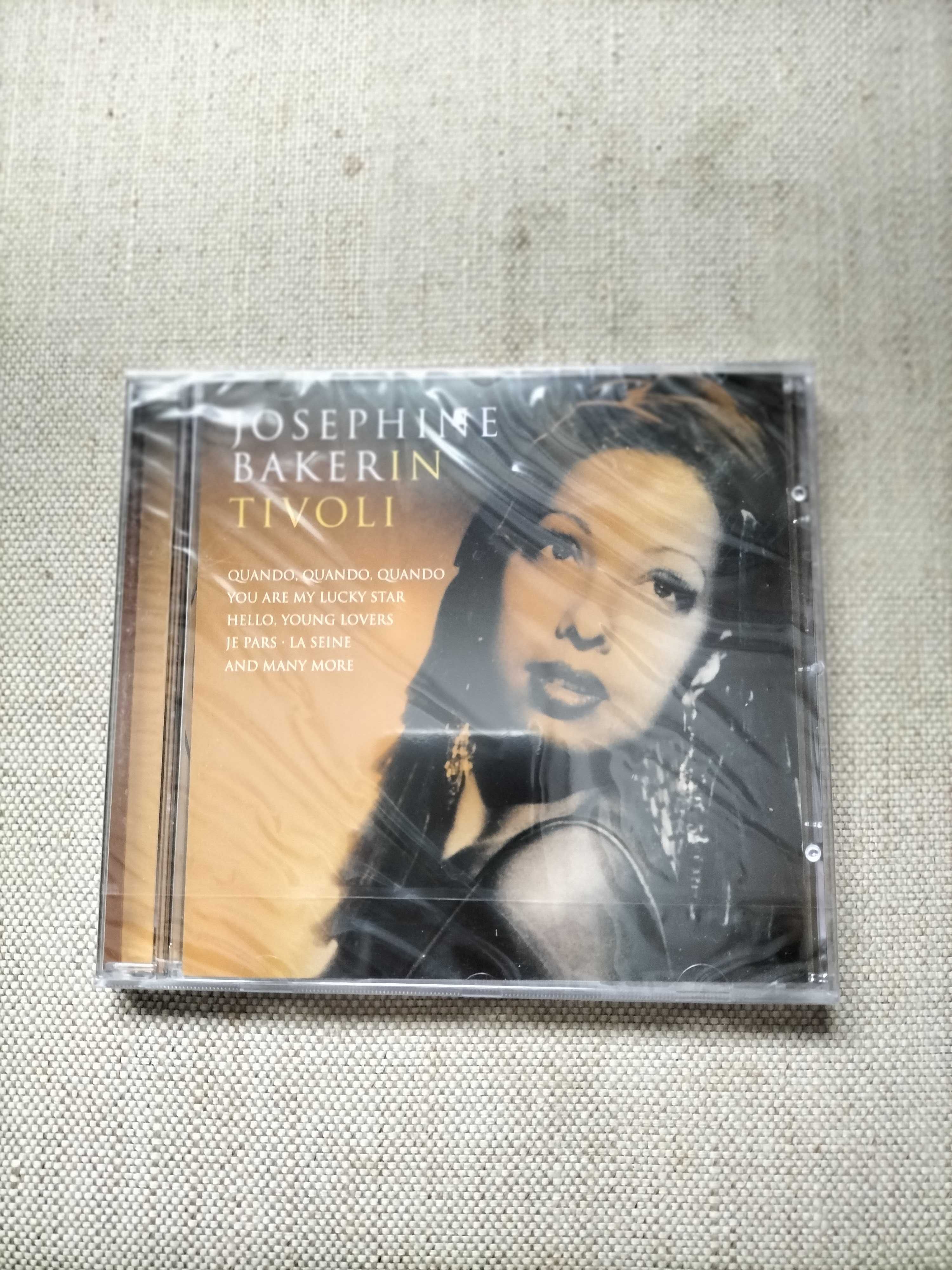 nowe CD Josephine Bakerin  " Tivoli " mint