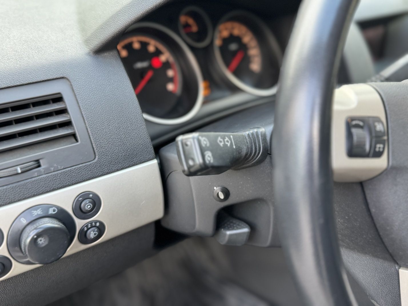 Opel Astra H SALON POLSKA drugi właściciel polskie menu 115km