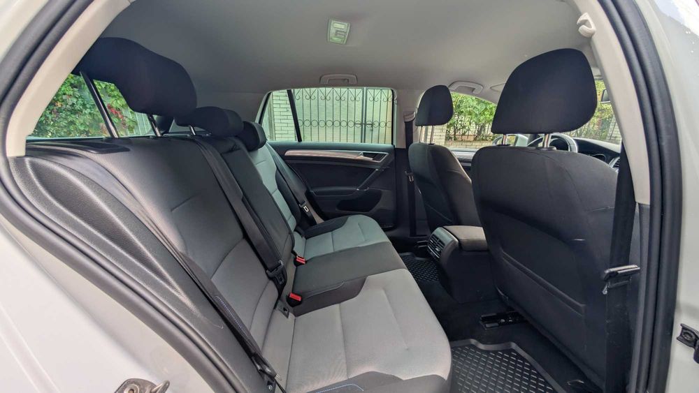 продам eGolf 2015 24кВт