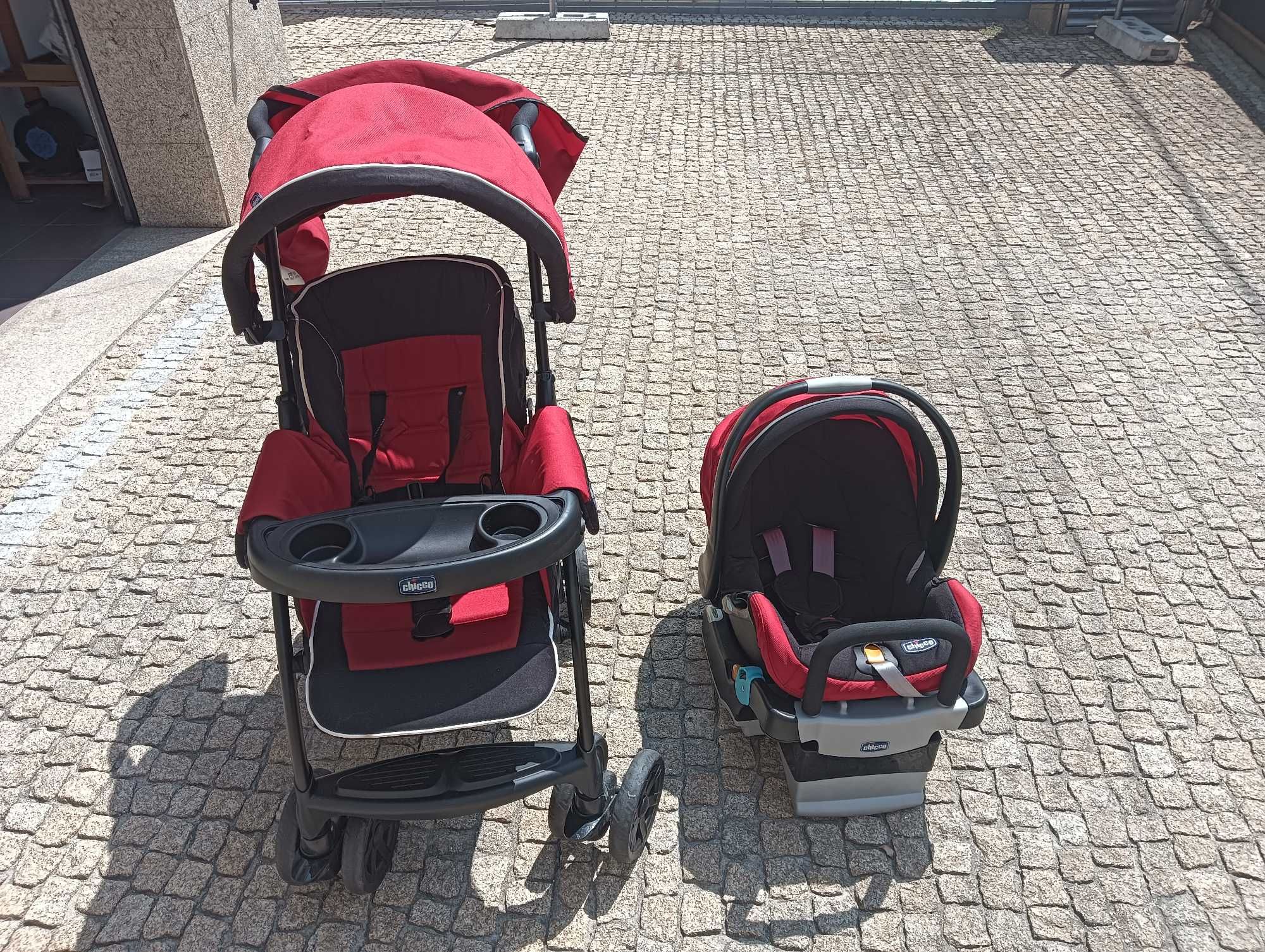 Carrinho de Bebé + Baby Coque (Cadeirinha Auto) – Excelente Estado!