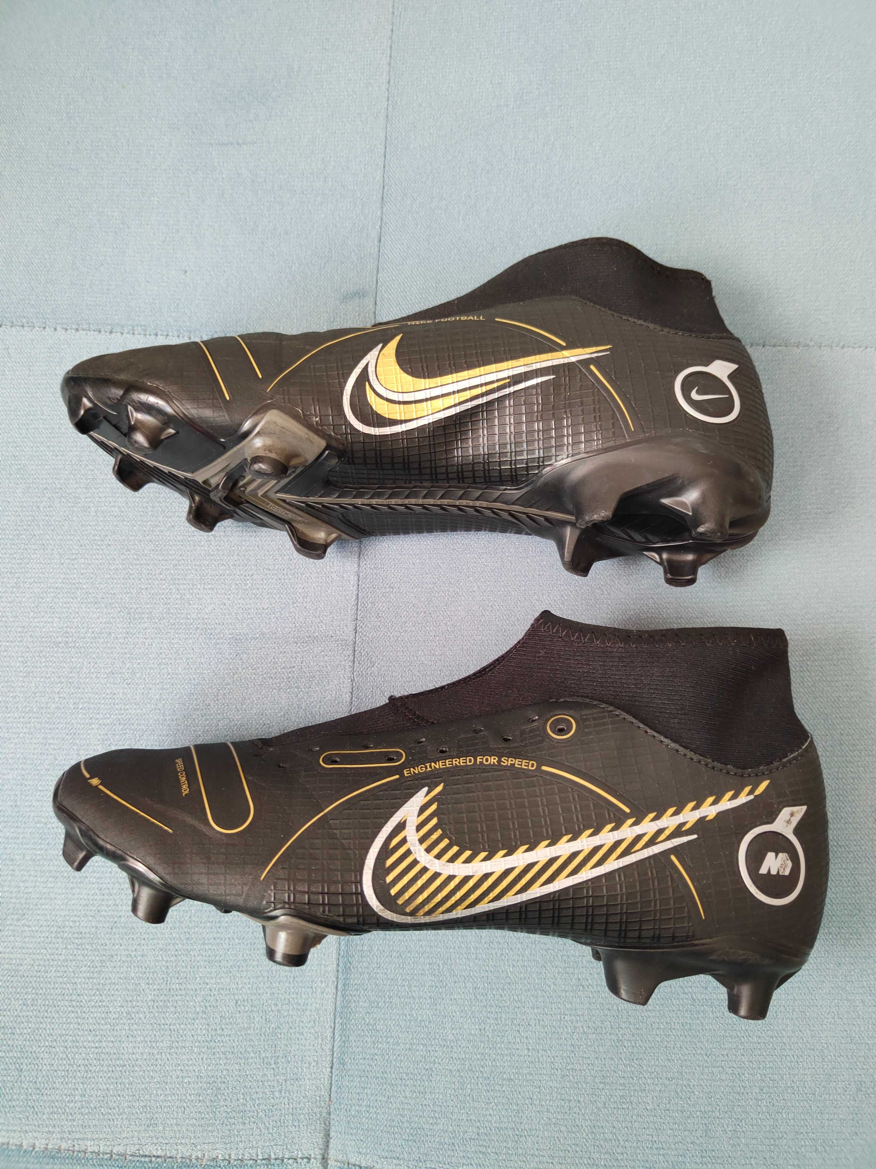 Korki Nike Mercurial Superfly 8 Academy FG/MG r. 41.