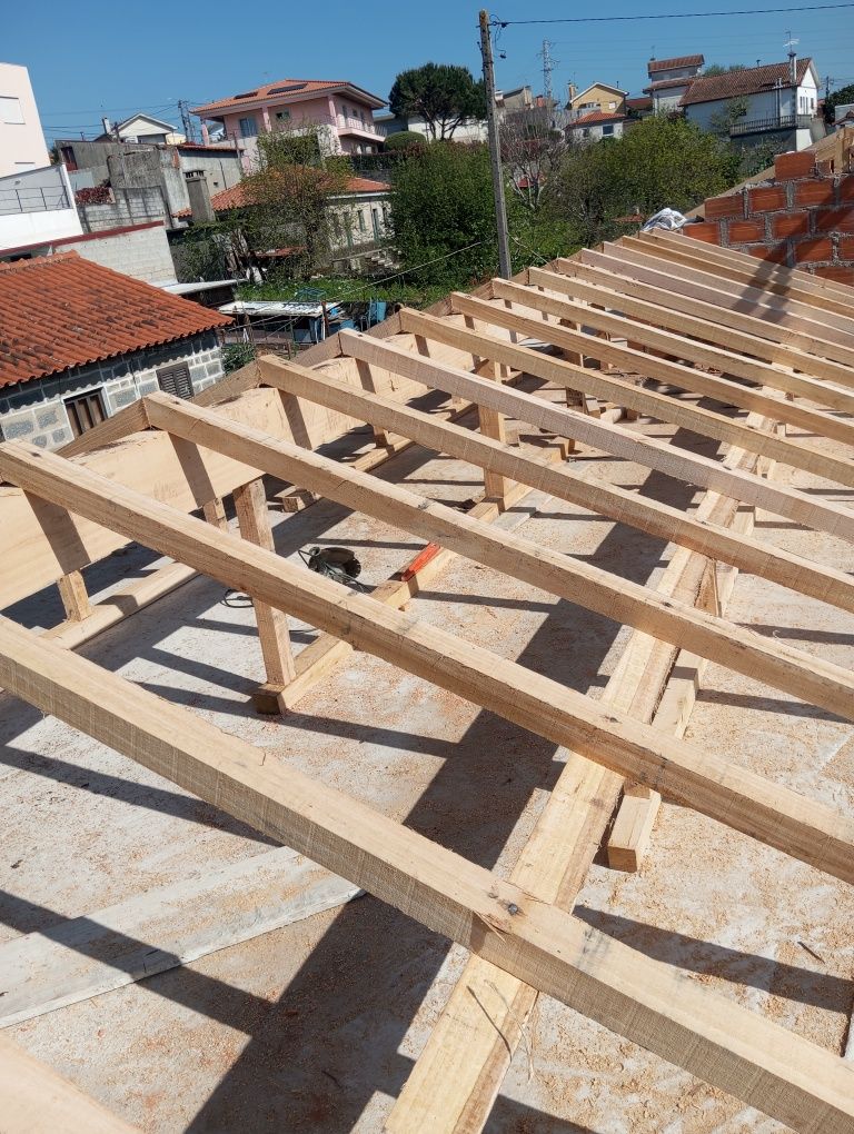 Demolição e construção