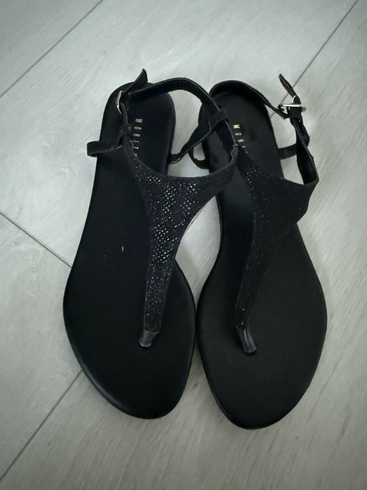 Nowe Czarne sandaly japonki Mohito r.36