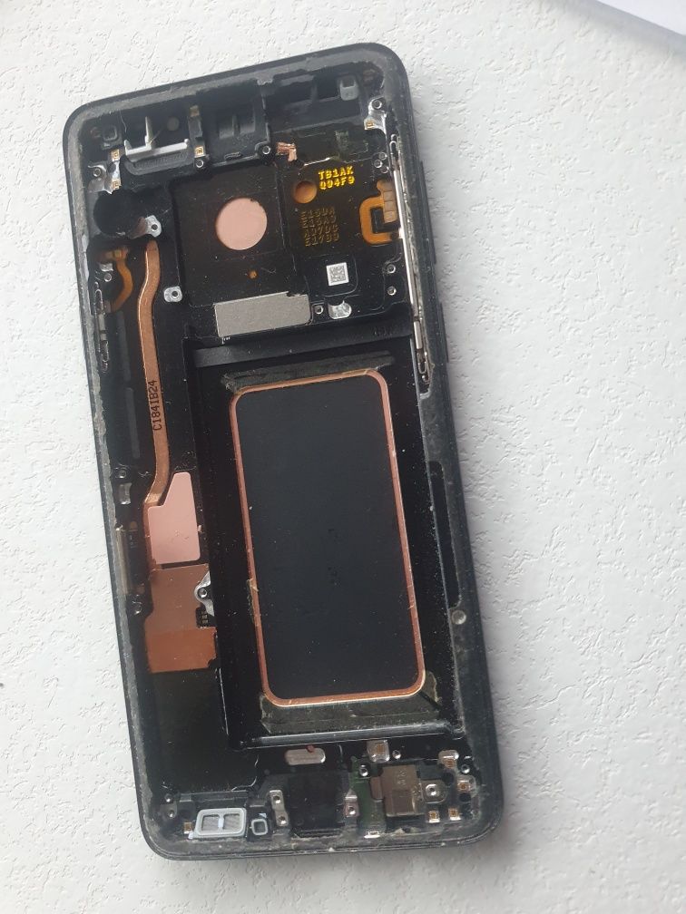 Lcd wyswietlacz s9+ do zgrania danych