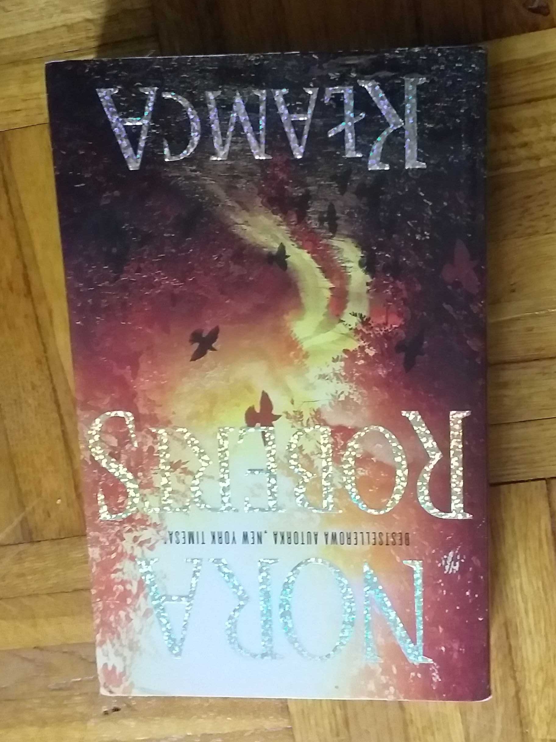 Nora Roberts- Kłamca,  Obsesja,  Błękitny dym, Poszukiwania