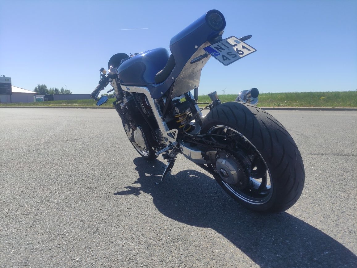 Suzuki GSX-R 1100 caferacer