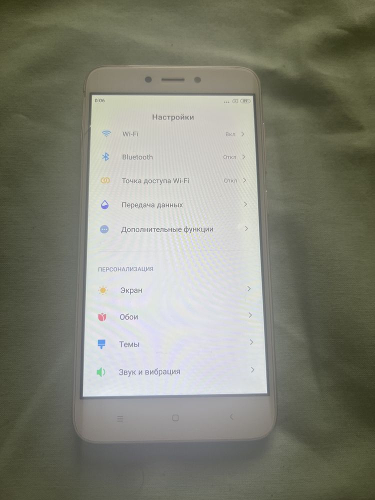 Xiaomi Redmi 4X 3/32 черный, в золотом 2/16