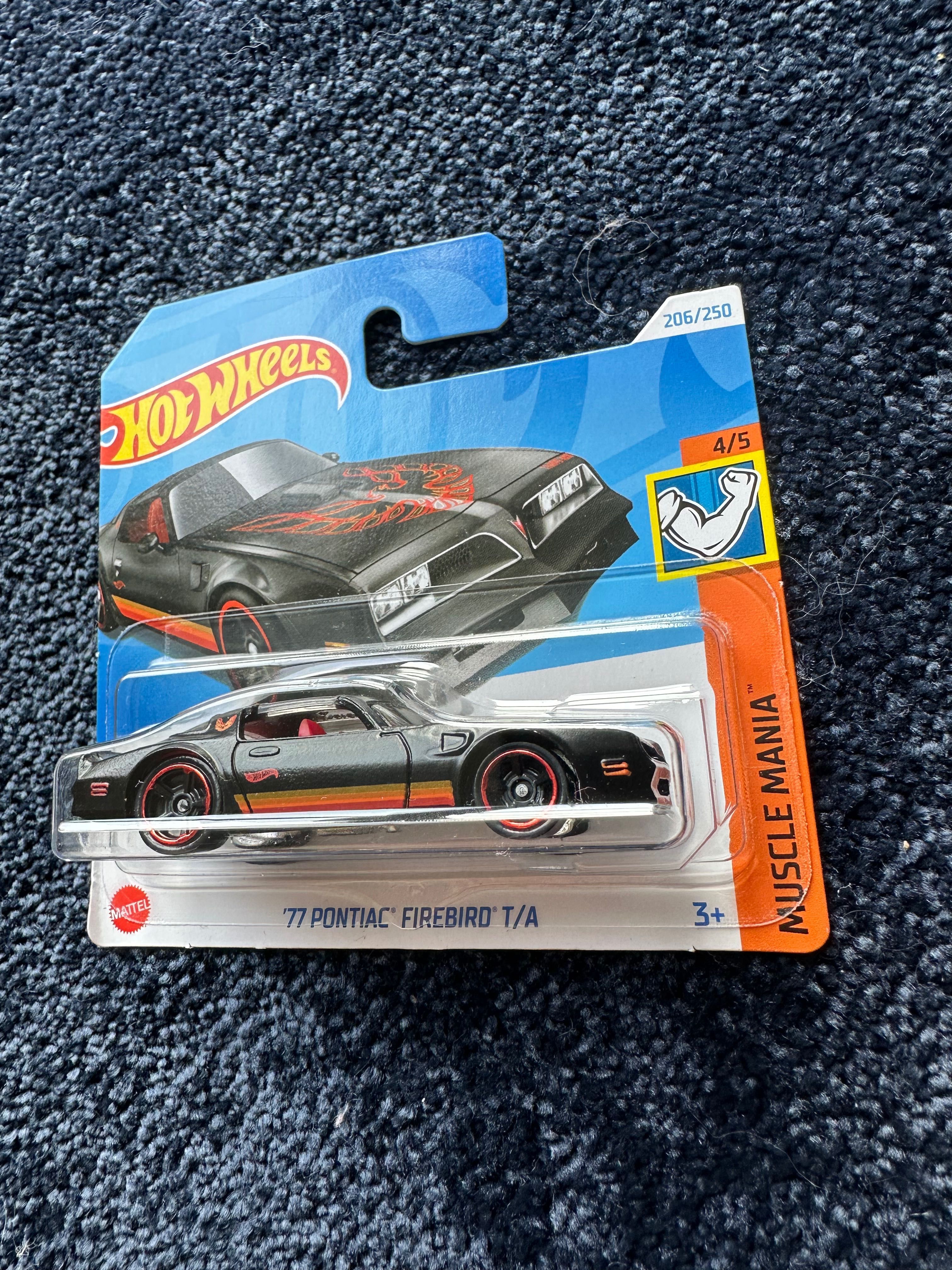 hot wheels 77 pontiac firebird t/a czarny