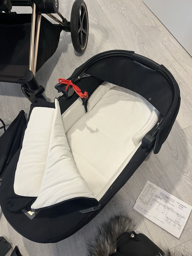 Cybex Priam 4.0 Deep Black Rose Gold wozek spacerowka folia kubek