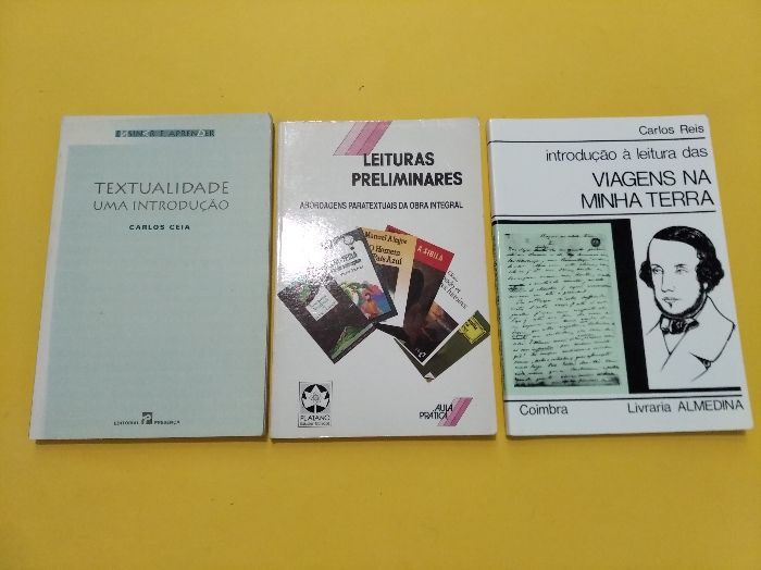 Livros de apoio à disciplina de Português, à escrita e literatura