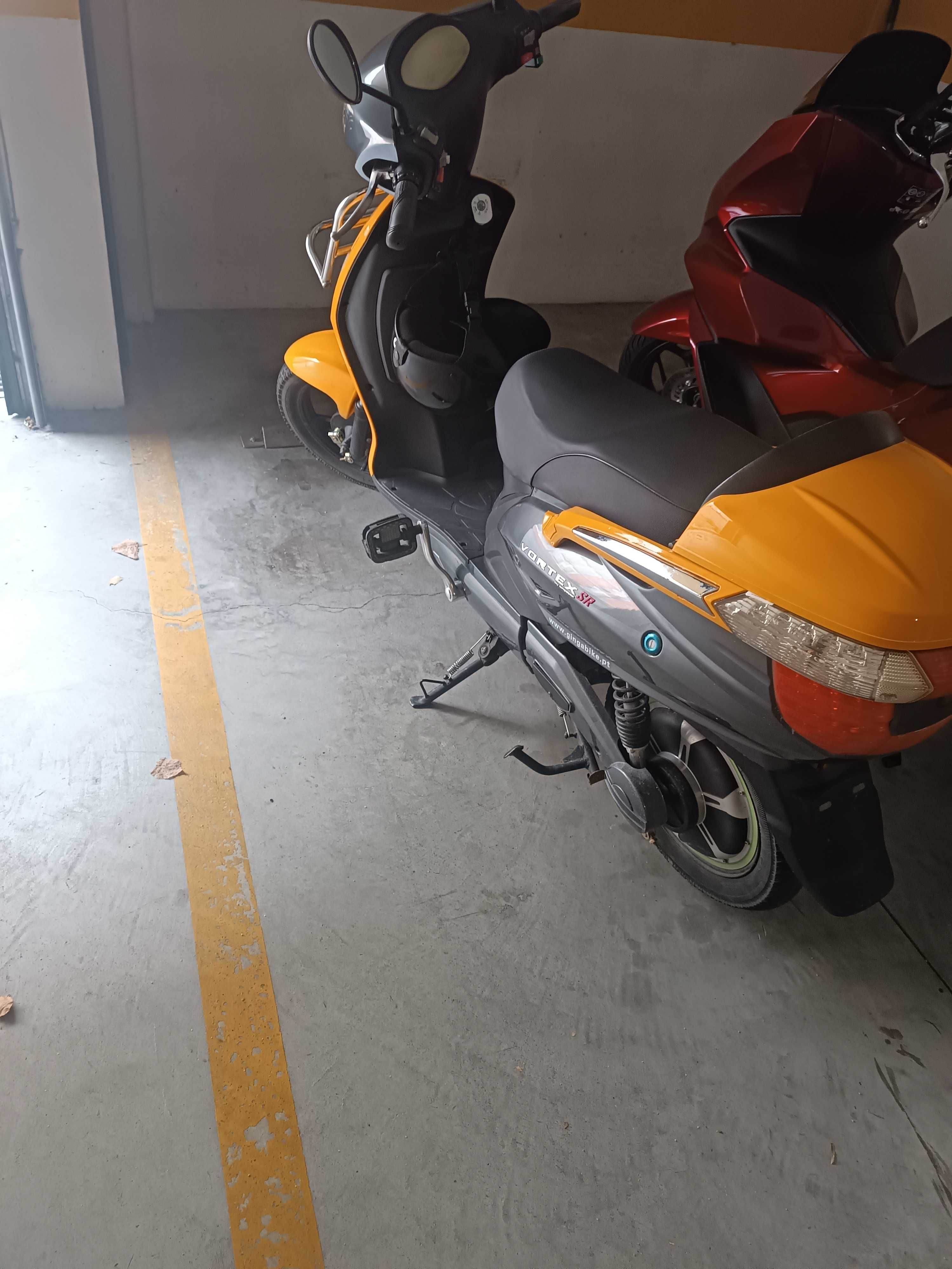 Scooter eletrica