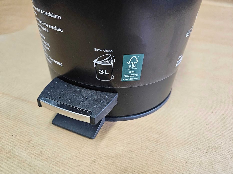 Kosz na śmieci łazienkowy 3L spirella bambus stal czarny matowy