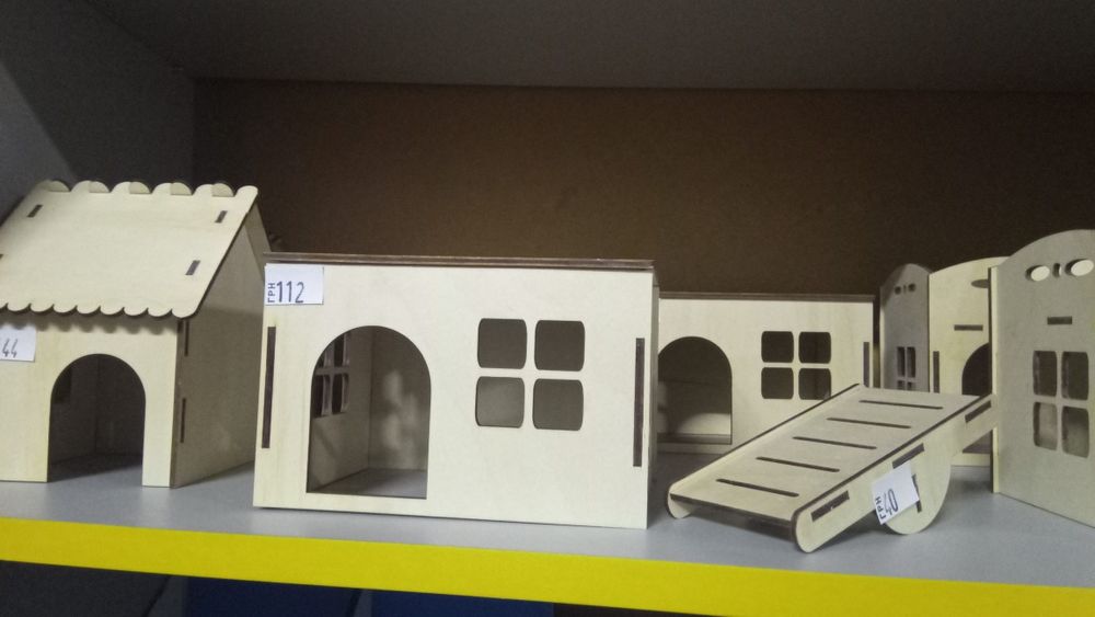 Домики для хомячков кроликов,