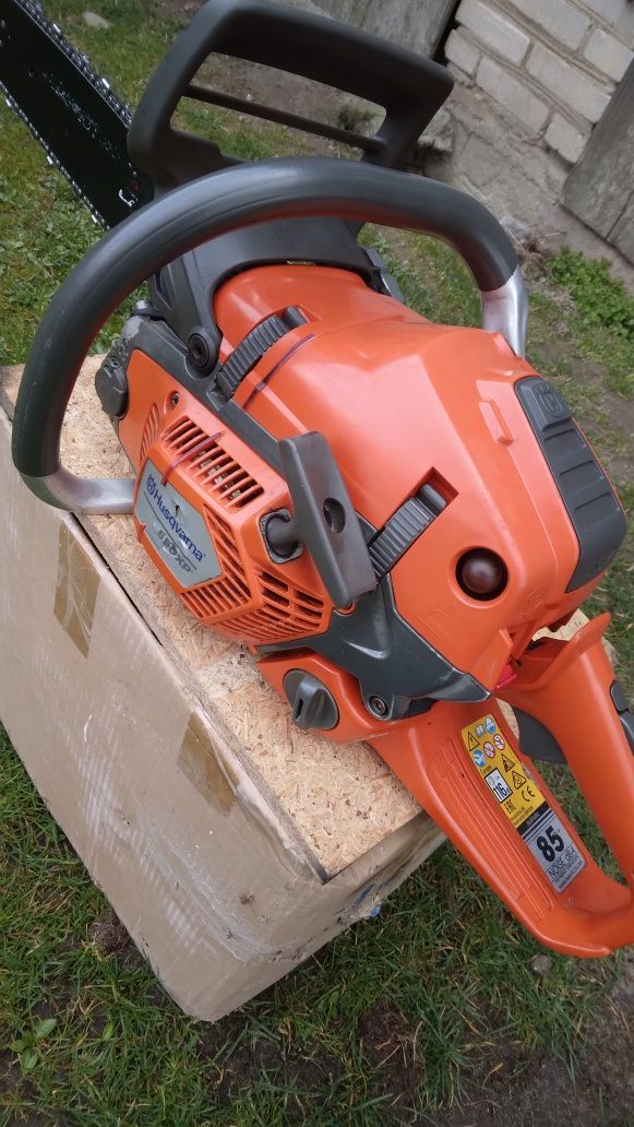 Pilarka husgwarna 550xp zamiana