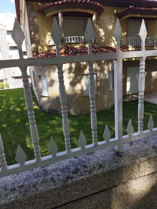 Vendo casa para demolir e construir