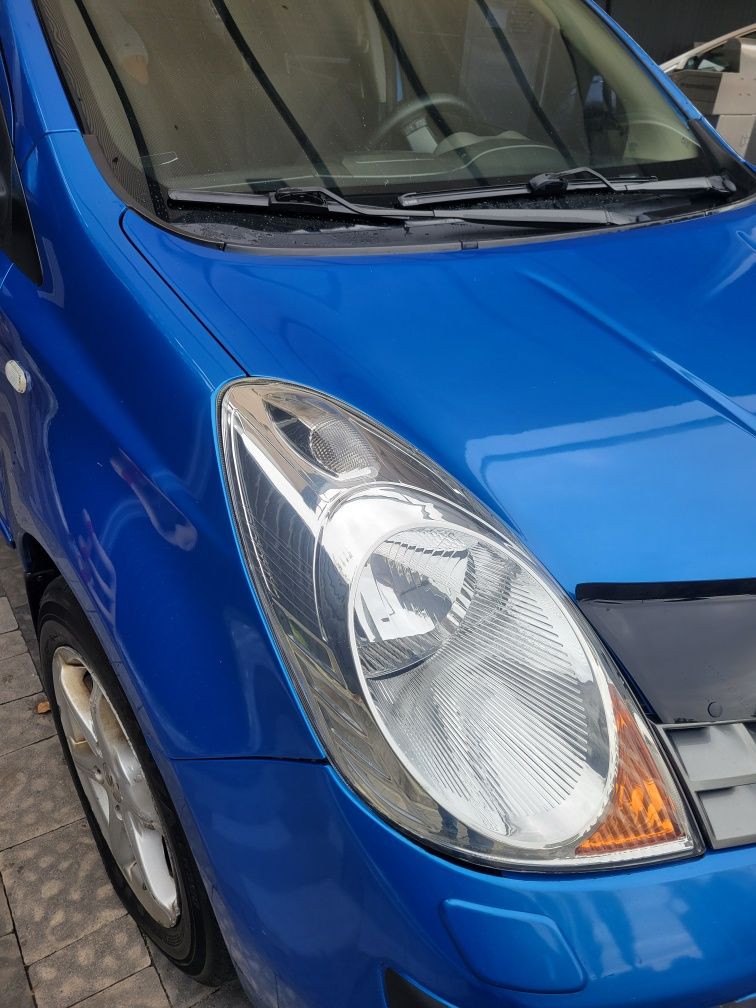 Nissan  note 1,6 automatic
