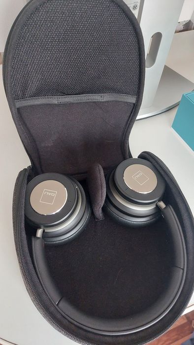 Продам блютуз навушники. Dali iO-6 Iron Black.