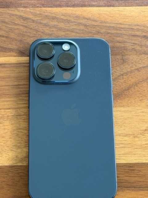 Apple iPhone 15 Pro 256 GB Azul