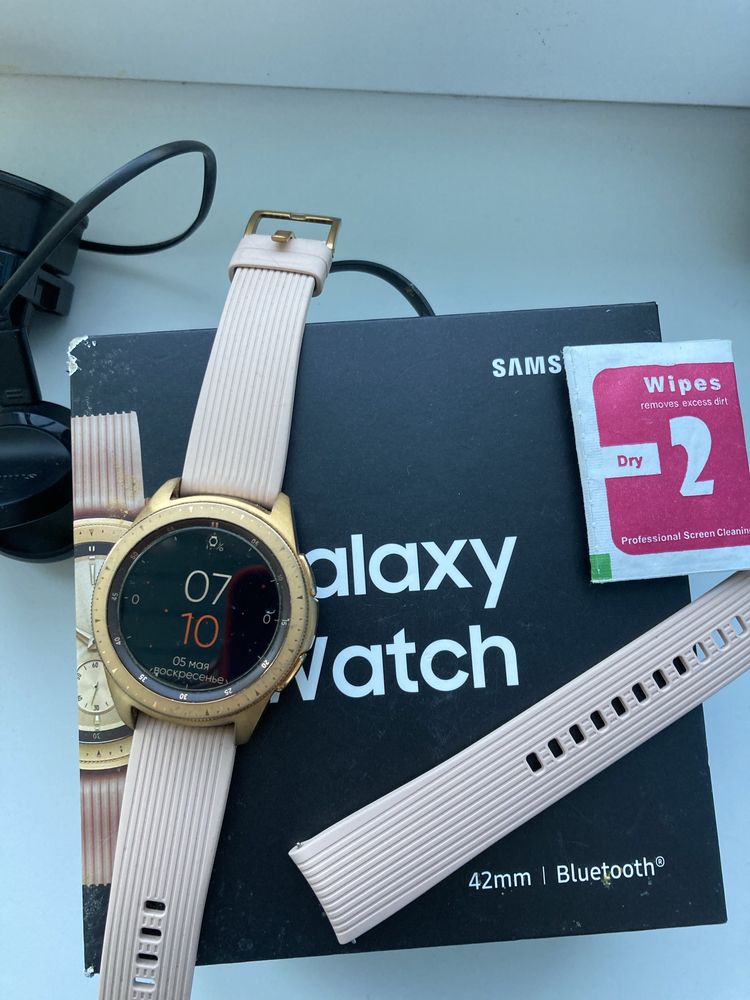 Продам Samsung Galaxy Watch 42mm