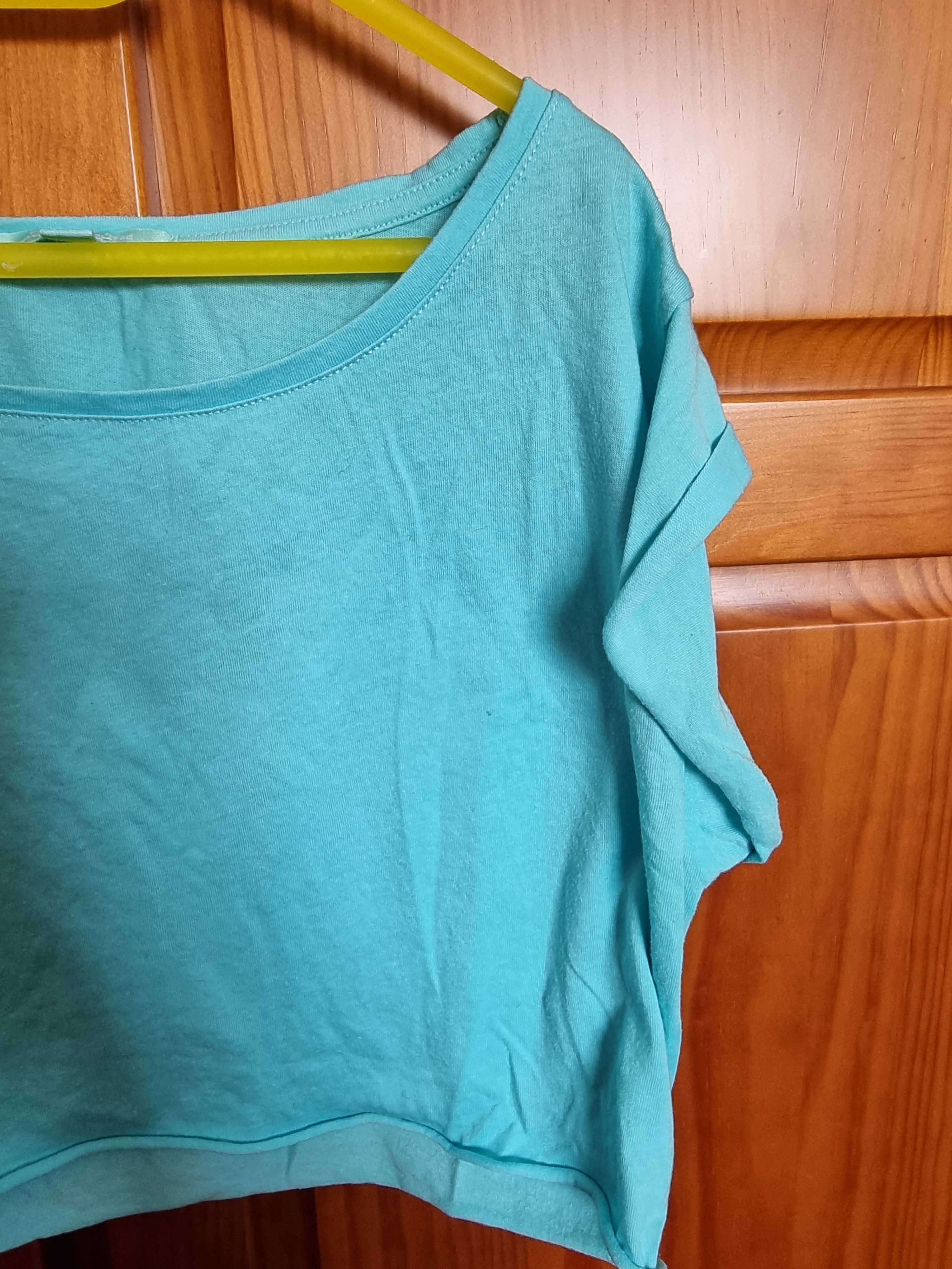 Crop top azul claro Bershka, tamanho M