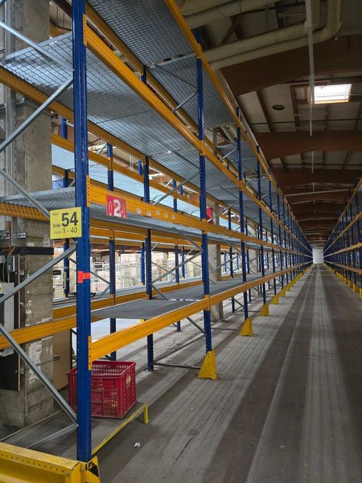 Regał paletowy magazynow sklepowy przemyslowy metalowy
