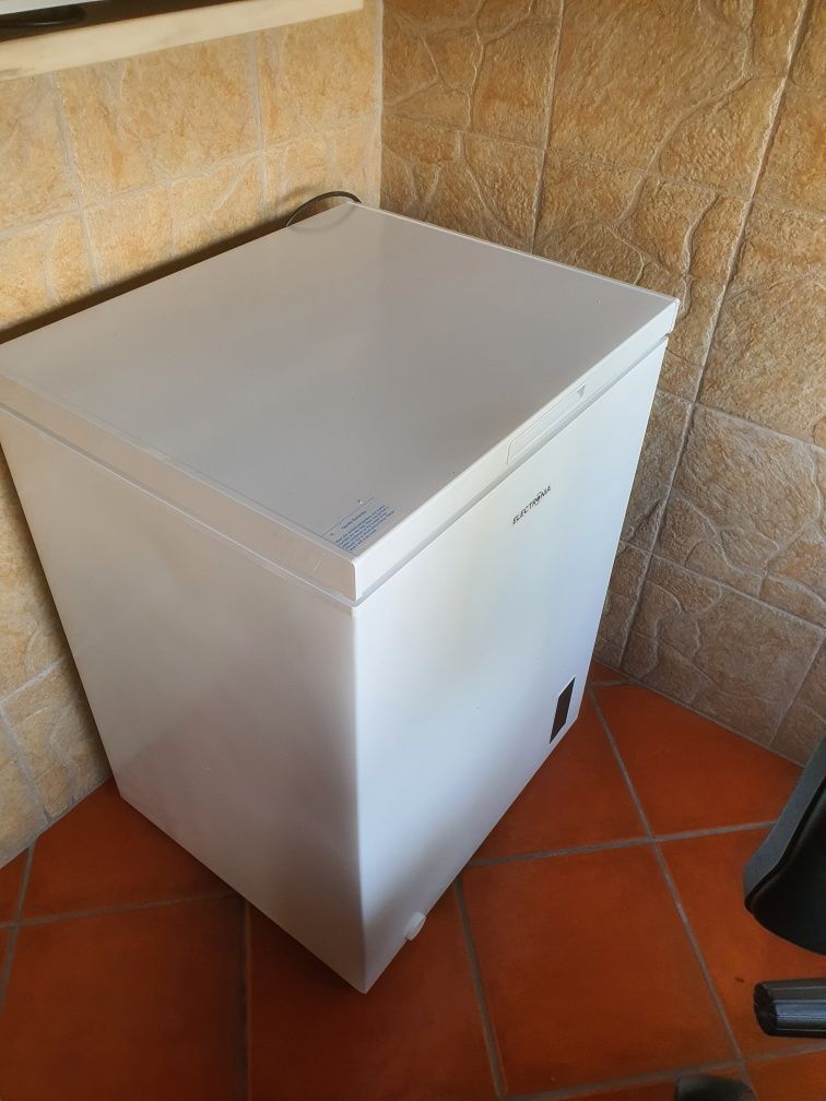 Arca de congelados 170 €