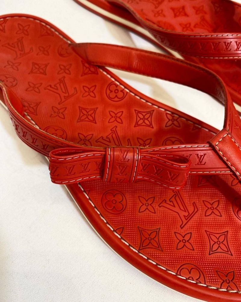 Шльопанці Louis Vuitton. Люкс бренд. Оригінал.