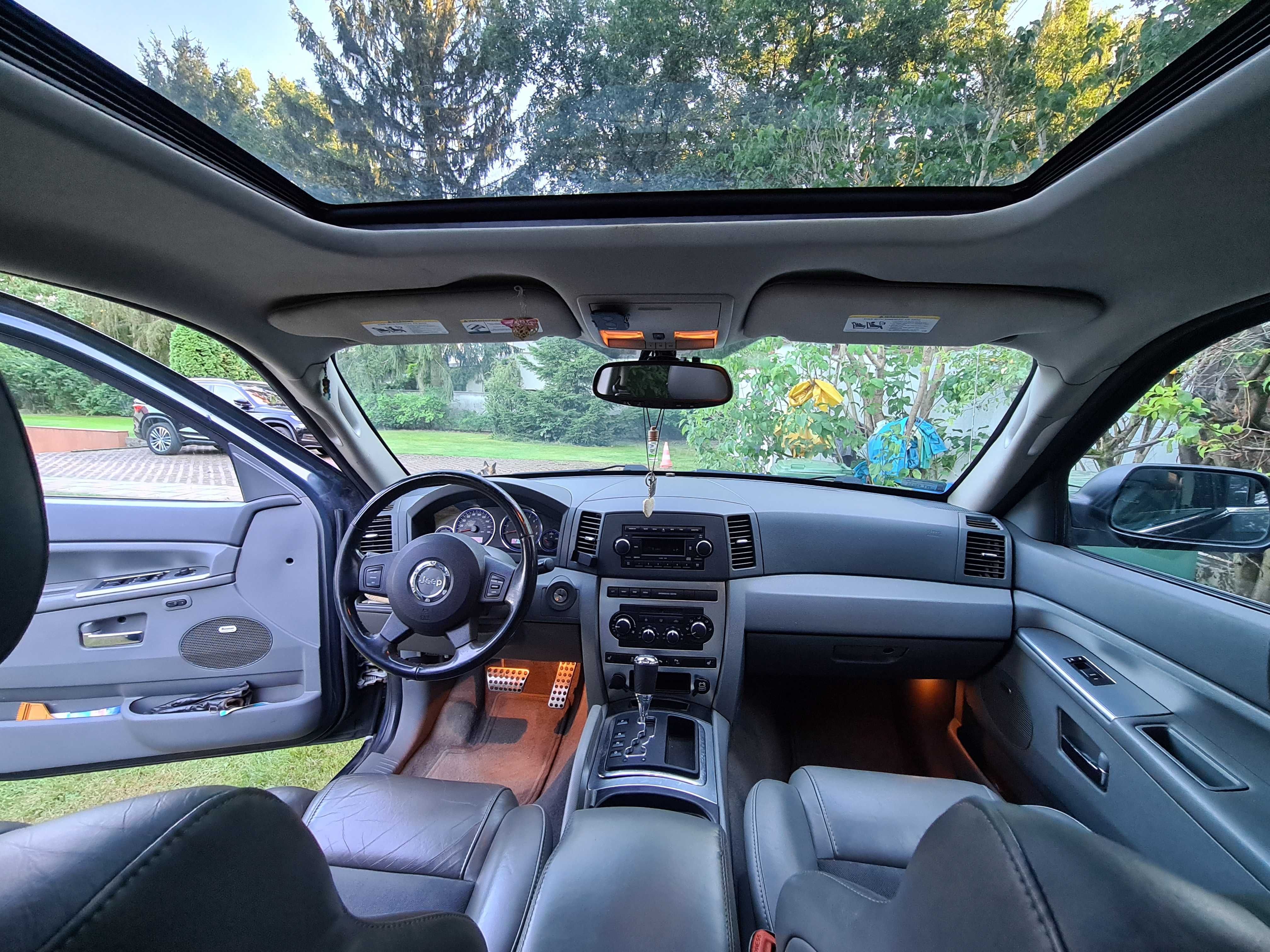 Jeep Grand Cherokee SRT