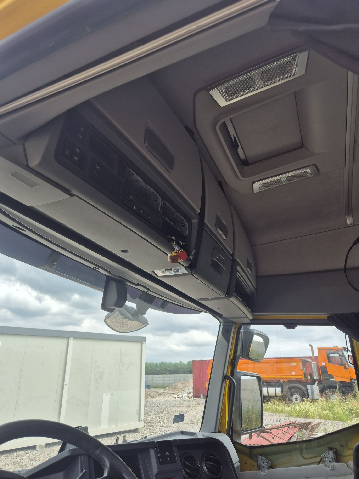 Wnetrze Kabiny Renault gama T