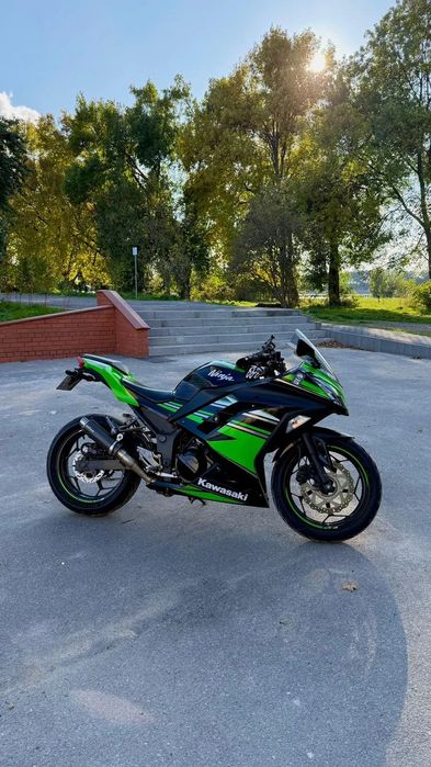 Kawasaki Ninja 300 ABS Kawasaki Ninja Ex 300 ABS KRT Edition
