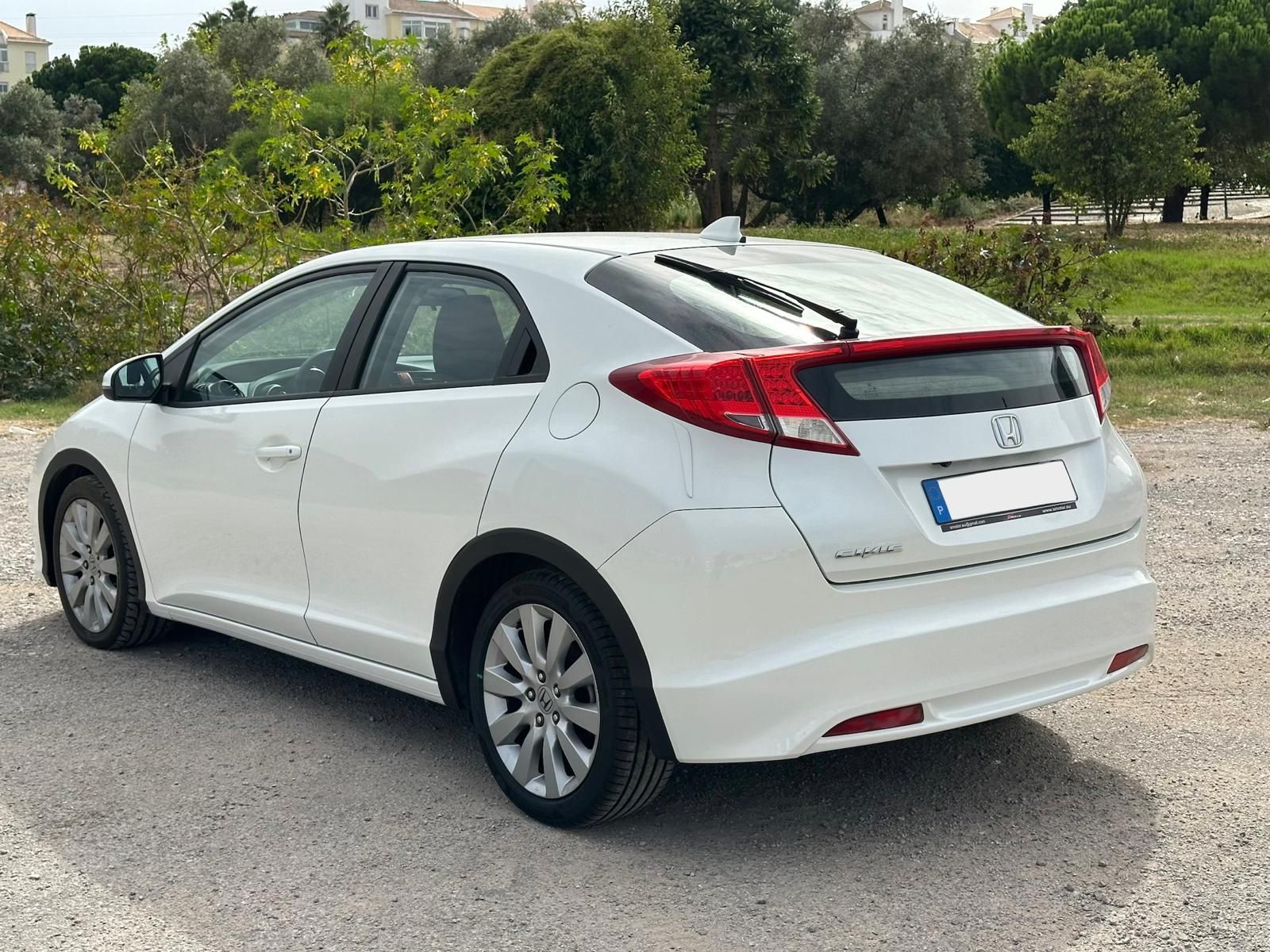 Honda Civic 2.2 i-dtec sport revisões na marca excelente estado