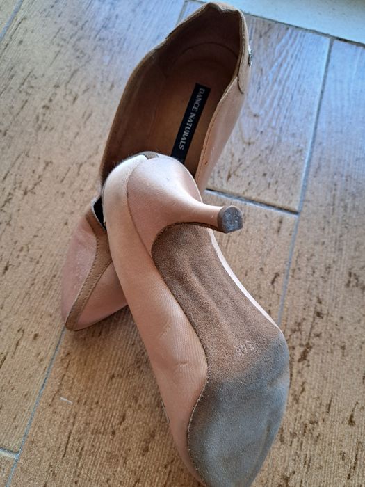 Sapataros de danças de salão clássicas