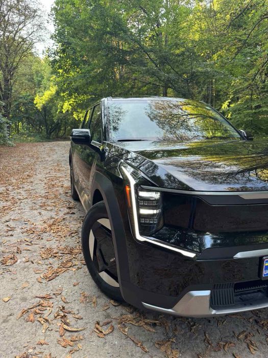 Kia EV9 електромобіль