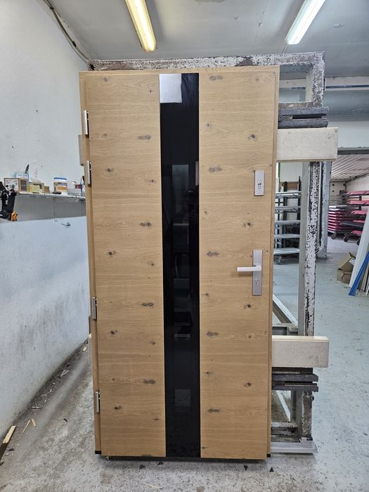 drzwi zewnętrzne drewniane producent gwarancja, montaż, dowóz