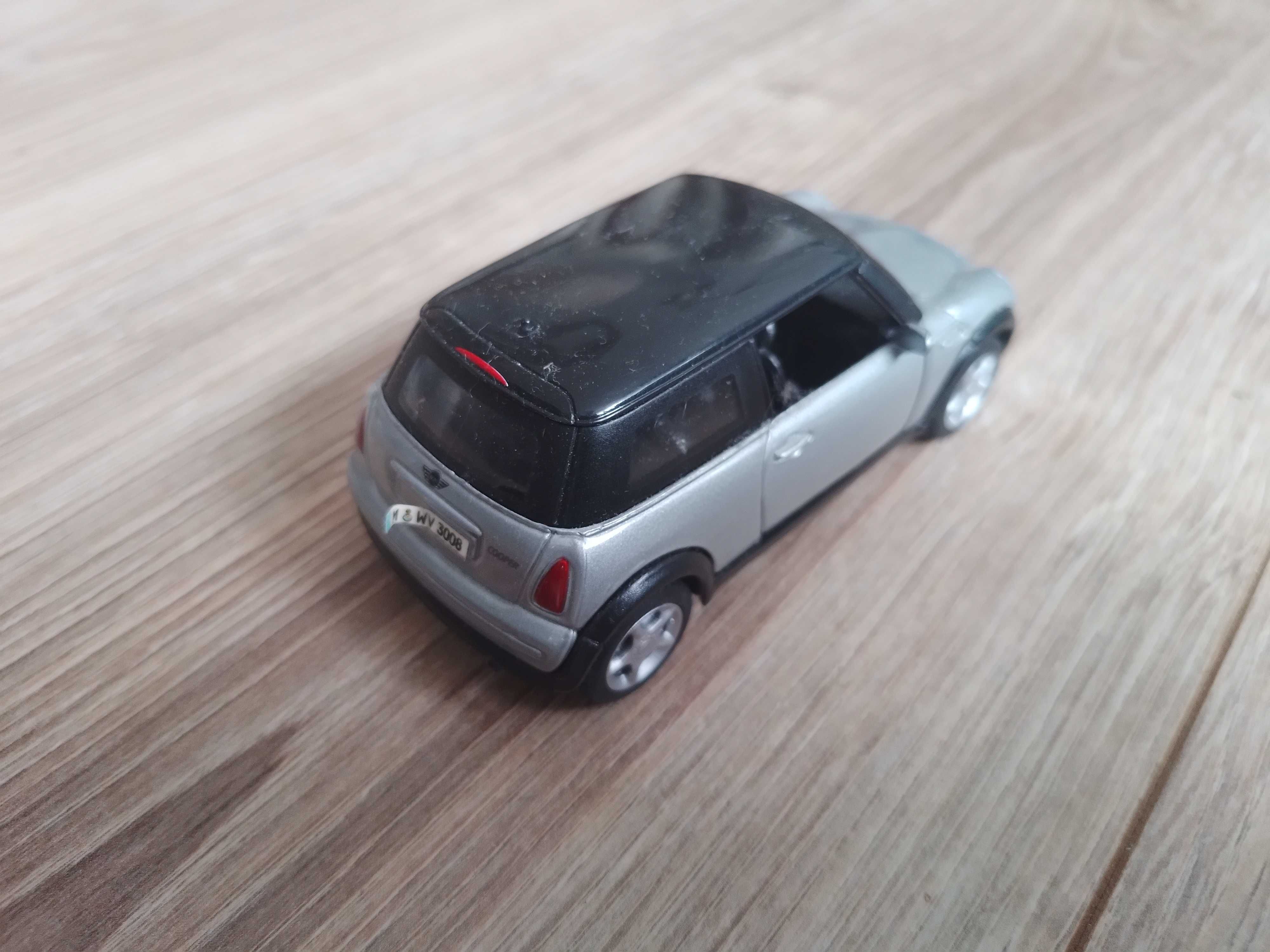 Mini Cooper; Maisto 1:36