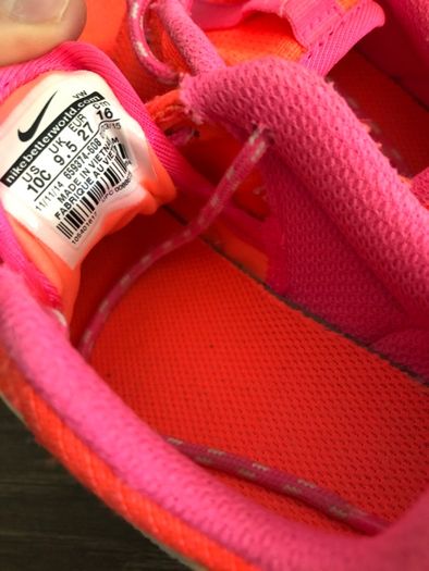 Nike Roshe rozmiar 27 różowe noeonowe