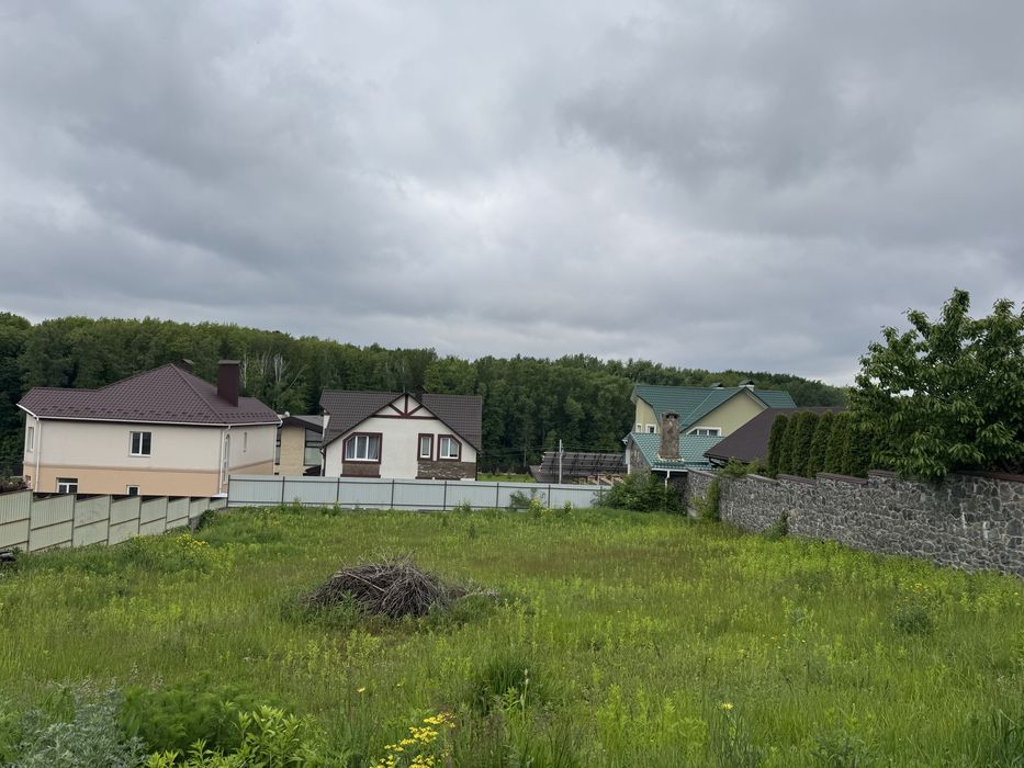 Продам земельну ділянку 8 соток масив Дендропарковий