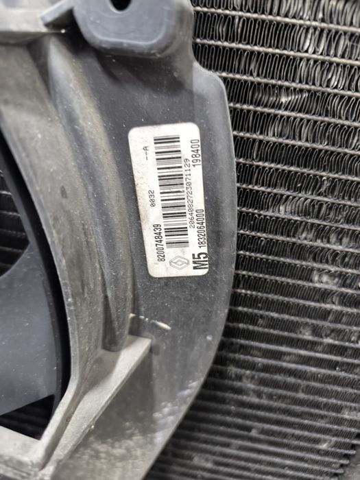 Renault Clio III 1,5 dci chłodnica wody klimatyzacjiwentylator