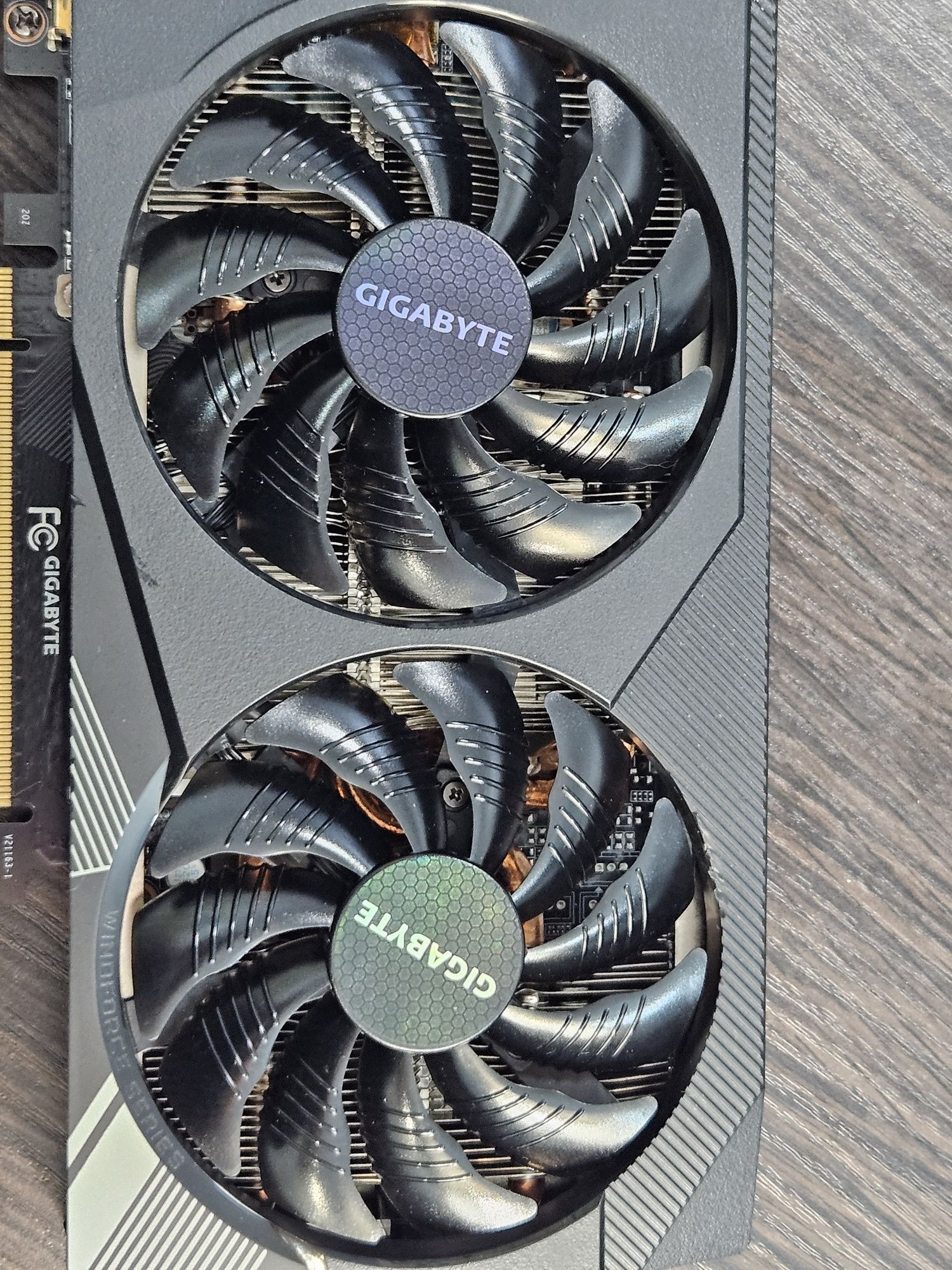 Видеокарта RTX 3060 8gb Gigabyte