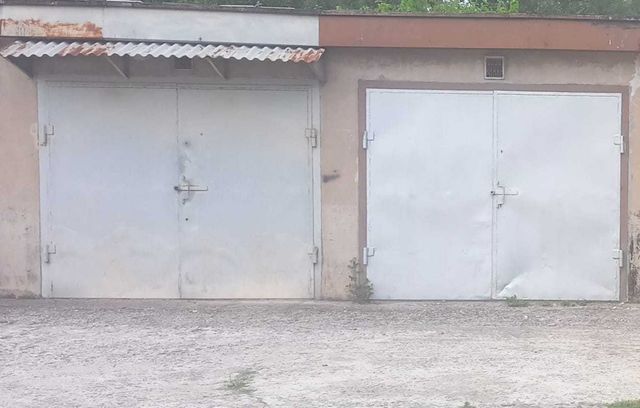 Wynajmę garaż murowany, magazyn, Kraków Nowa Huta ul Giedroycia, prąd