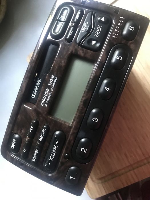 Radio samochodowe do Forda 5000RDS   EON