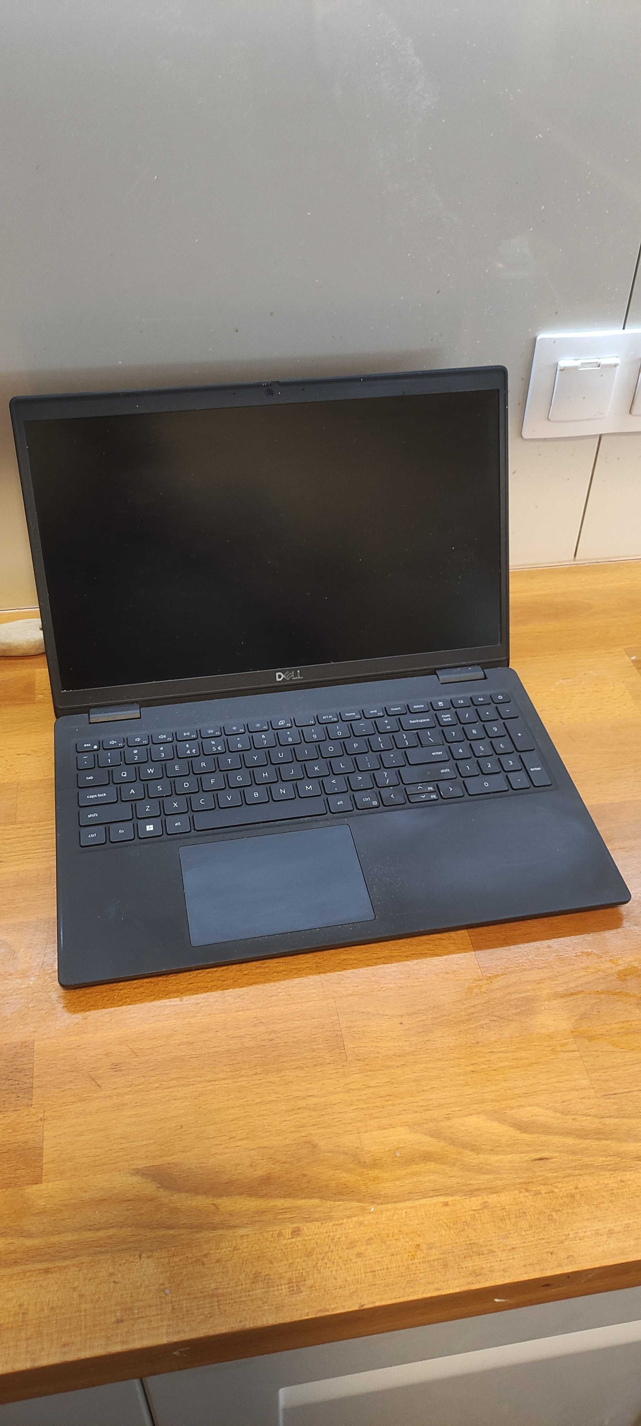 Dell Latitude 3530 i5 1235U/16RAM/512GB/Win11Pro 15.6 + gadżety HIT!!!