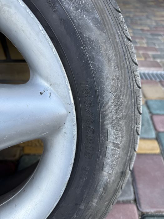 Диски з резиною R15 185 65 в гарному стані
