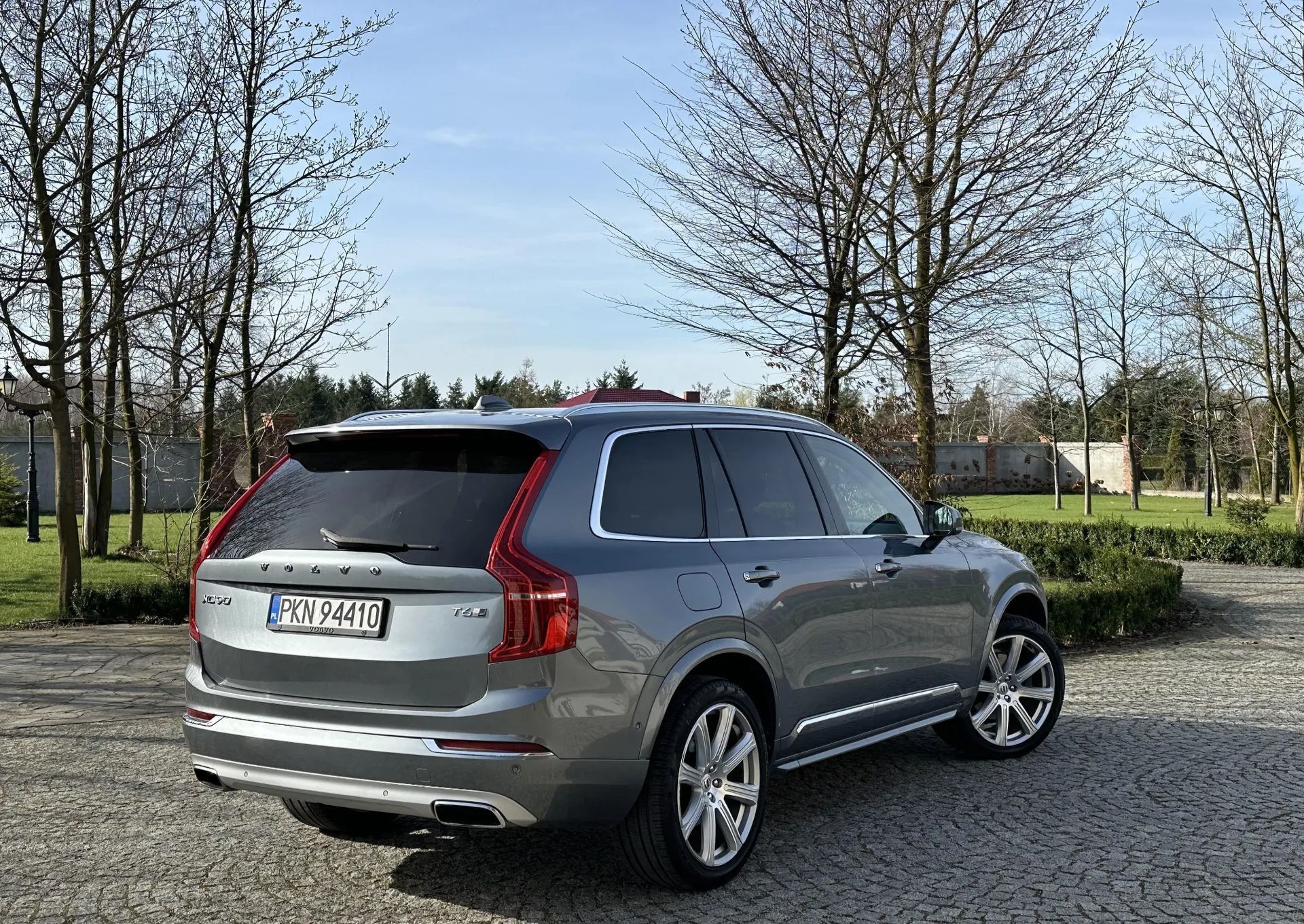 Volvo XC 90 внедорожник