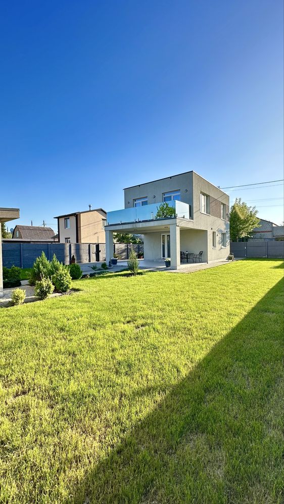 Продам 2-х эт. дом 80 м2 в Новосёловке Новомосковский р-н