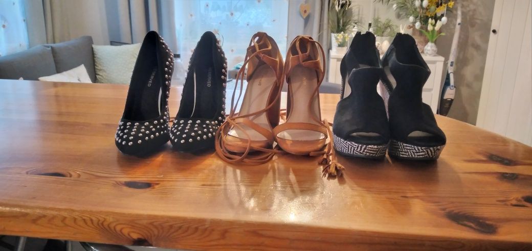 Buty damskie dee zee i inne