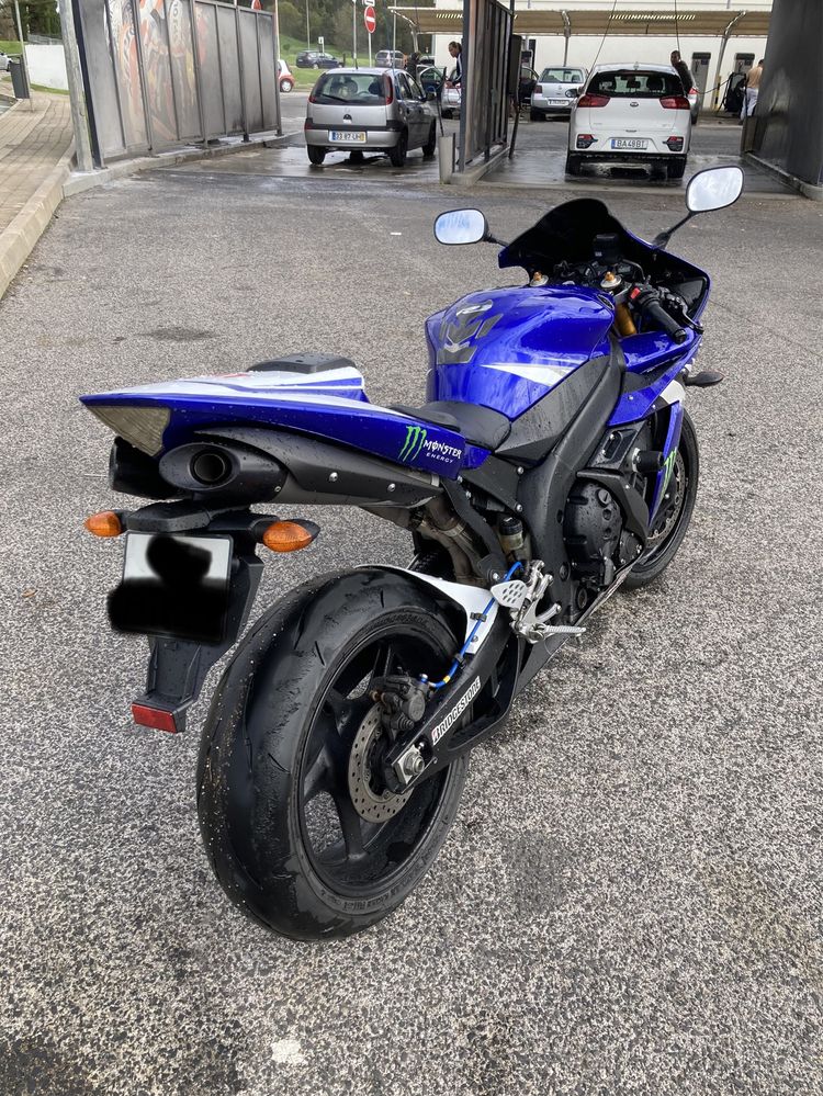 Yamaha R1 de 2004